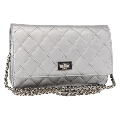 Chanel 2.55 Reissue