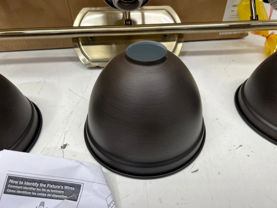 Iluminación Dorada Duncan 3 Luces Latón Envejecido Bronce Frotado Tonos 3602-BA3 AB-RBZ Foto 4 de 4