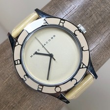 Marc by Marc Jacobs Women MBM1099 Dress Leather Quartz Analog 40mm Watch 7 1/4"