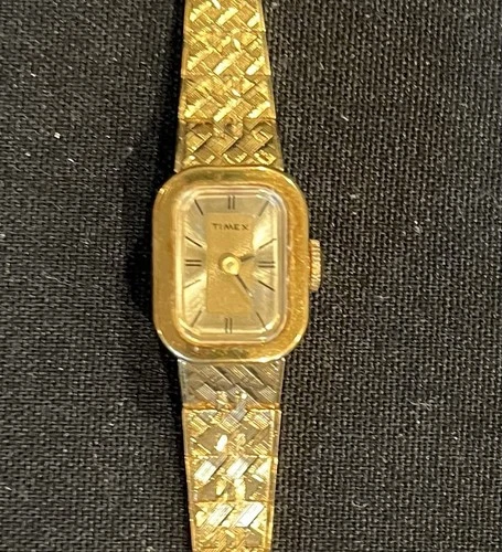 Timex Vintage Ladies Watch Gold Tone