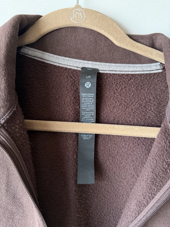 Lululemon Men's Medium Brown Pullover Quarter Zip Running Sweatshirt Size L - Image 2 of 3