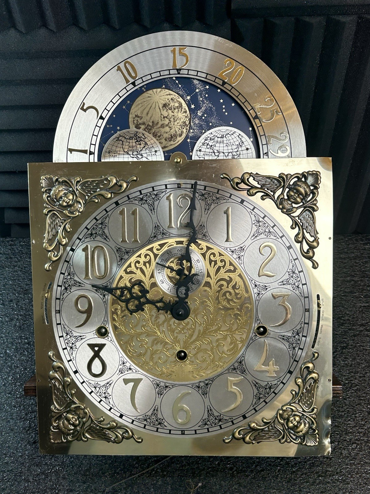 Original Kieninger 03 K 93cm Mechanical Clock Movement Moon Phase Dial AS-IS