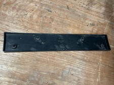 2022 LEVC TXE ELECTRIC TAXI FRONT NUMBER PLATE SURROUND TRIM PLINTH 1B0001113AA