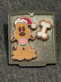 Disney Pluto Gingerbread Christmas Pin Santa Hat Bone Advent Calendar 2026