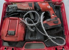 Hilti SD 5000-A22  with Battery & Charger SPARES OR REPAIRS 