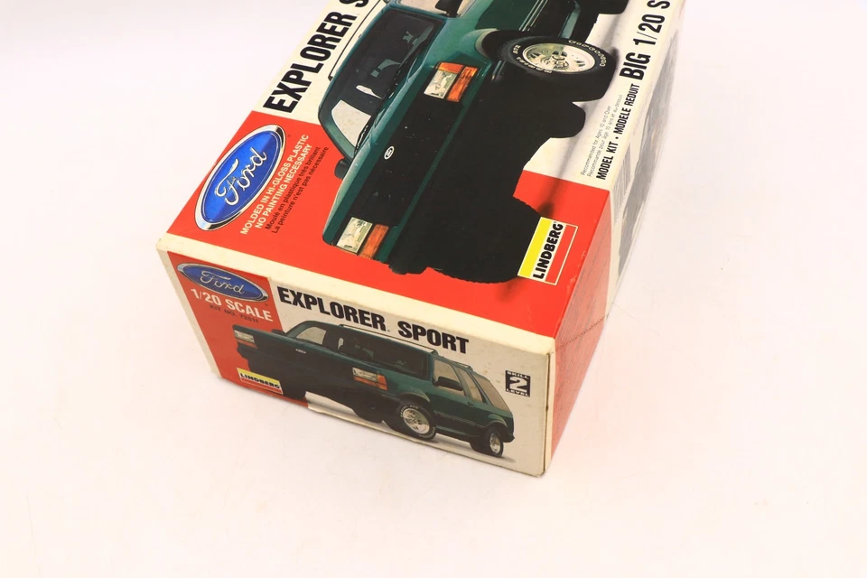 1993 Ford Explorer Sport 1/20 Model Kit Lindberg #72511 - Open Box Never Built - Image 2 of 4
