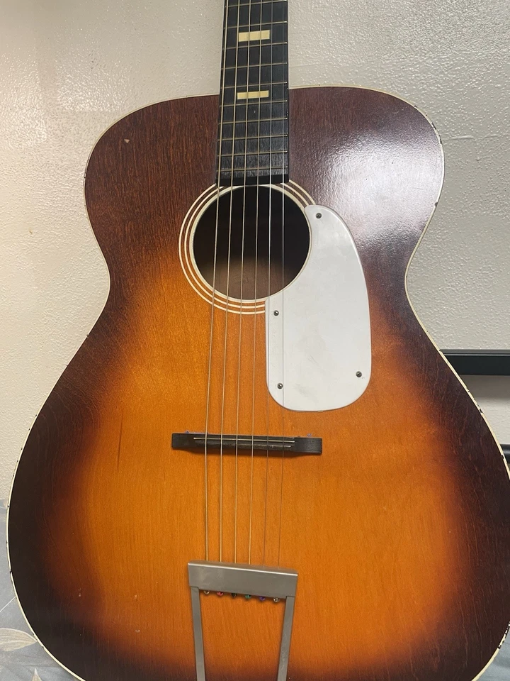 Акустическая гитара Silvertone винтаж 1950-е 1960-е Sunburst Harmony - Изображение 3 из 4