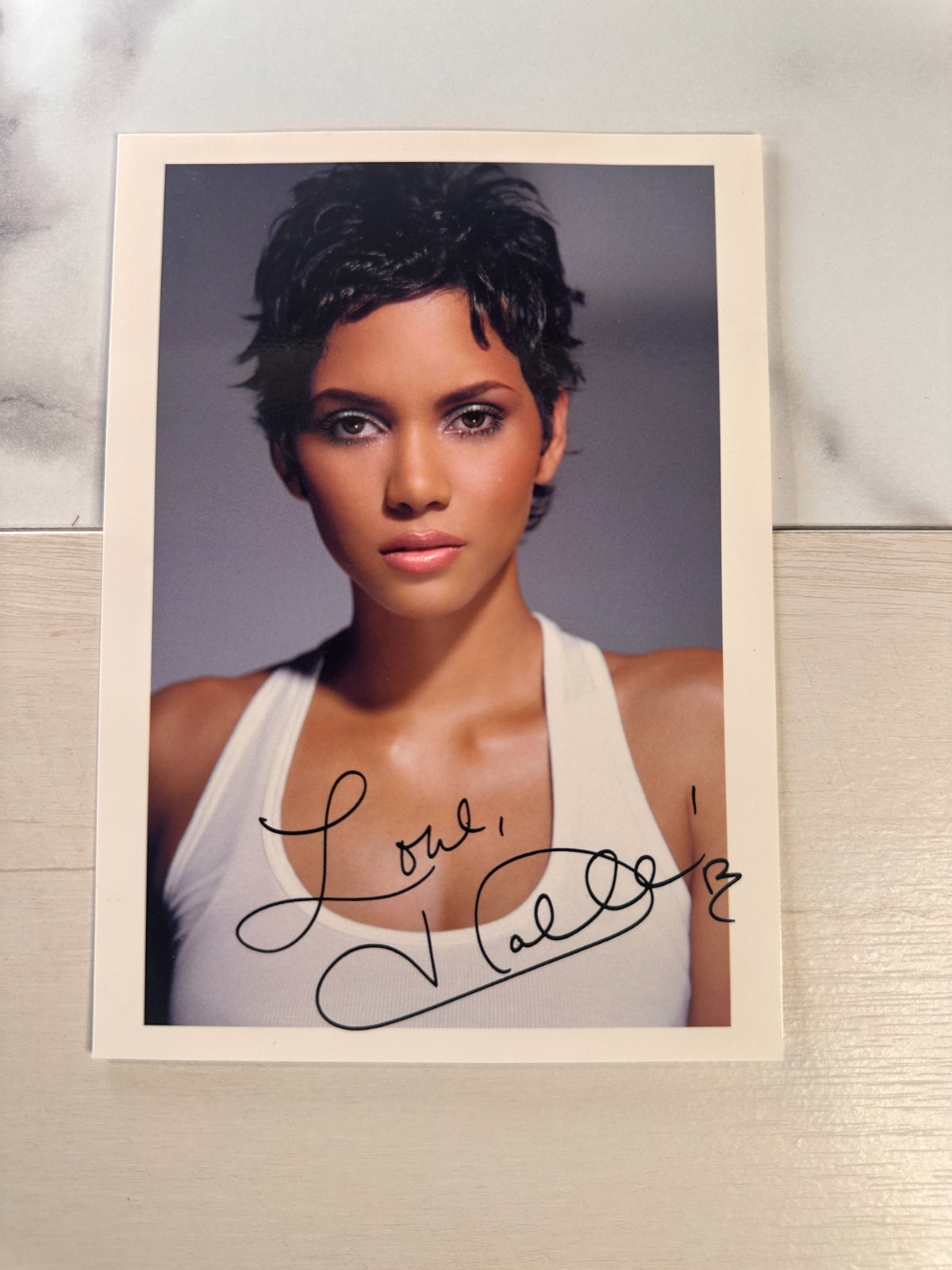 Halle Berry Signed Color Photo Actress Autograph Studio Fan Mail 2003 Rare