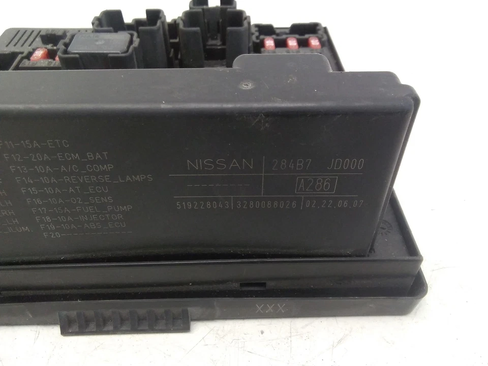 NISSAN QASHQAI / QASHQAI +2 I J10, JJ10 scatola fusibili 284B7JD000 2.0 27591483 - Immagine 2 di 4