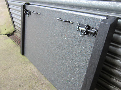 STANDARD TYP HOCHWASSERSTOPP 60 CM HOCH. HOCHWASSERLÖSUNGEN. HOCHWASSERSPERRE.