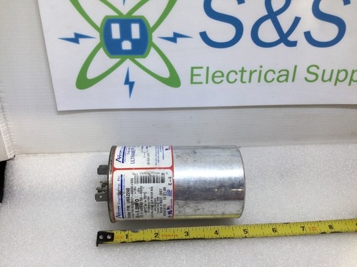 Condensatore Amrad USA2240 55+5.0MFD +10%/-5% 370/440VAC 50/60Hz 70c/-40c - Foto 7 di 9