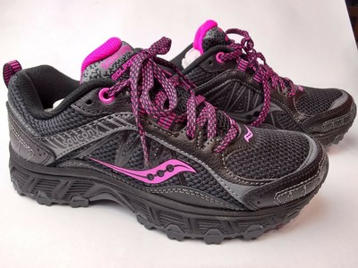 Running Shoes S153722 Black/Pink 