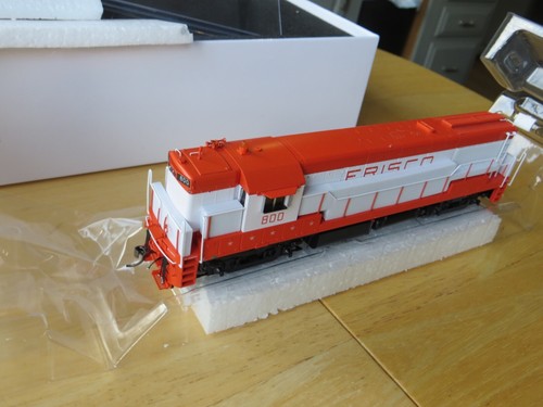 Neu HO Rapido Frisco #800 U25B DCC & Sound Rapido #35525 | Zustand: New