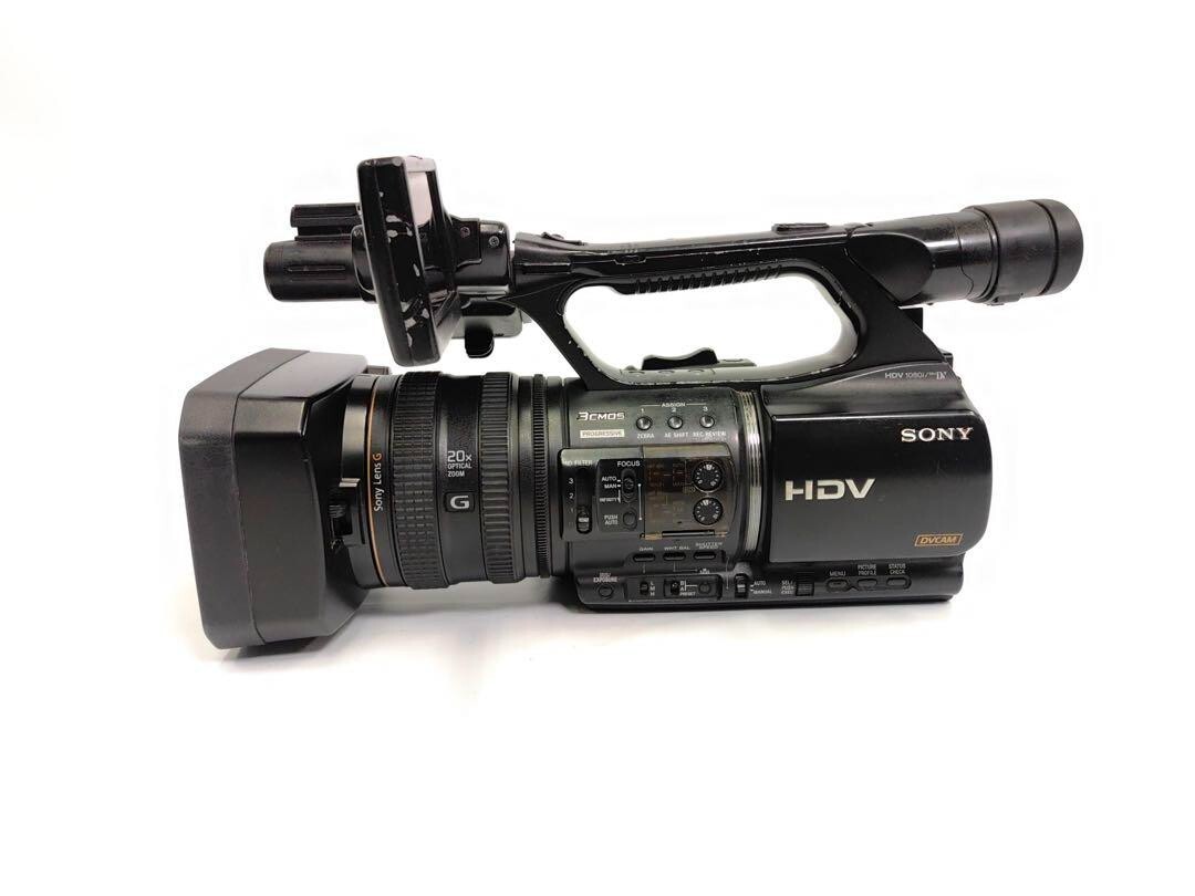 Sony HVR-Z5J HDV Definition Handheld Professional Camcorder Sony HVR-Z5J HDV Definition Handheld Professional Camcorder
