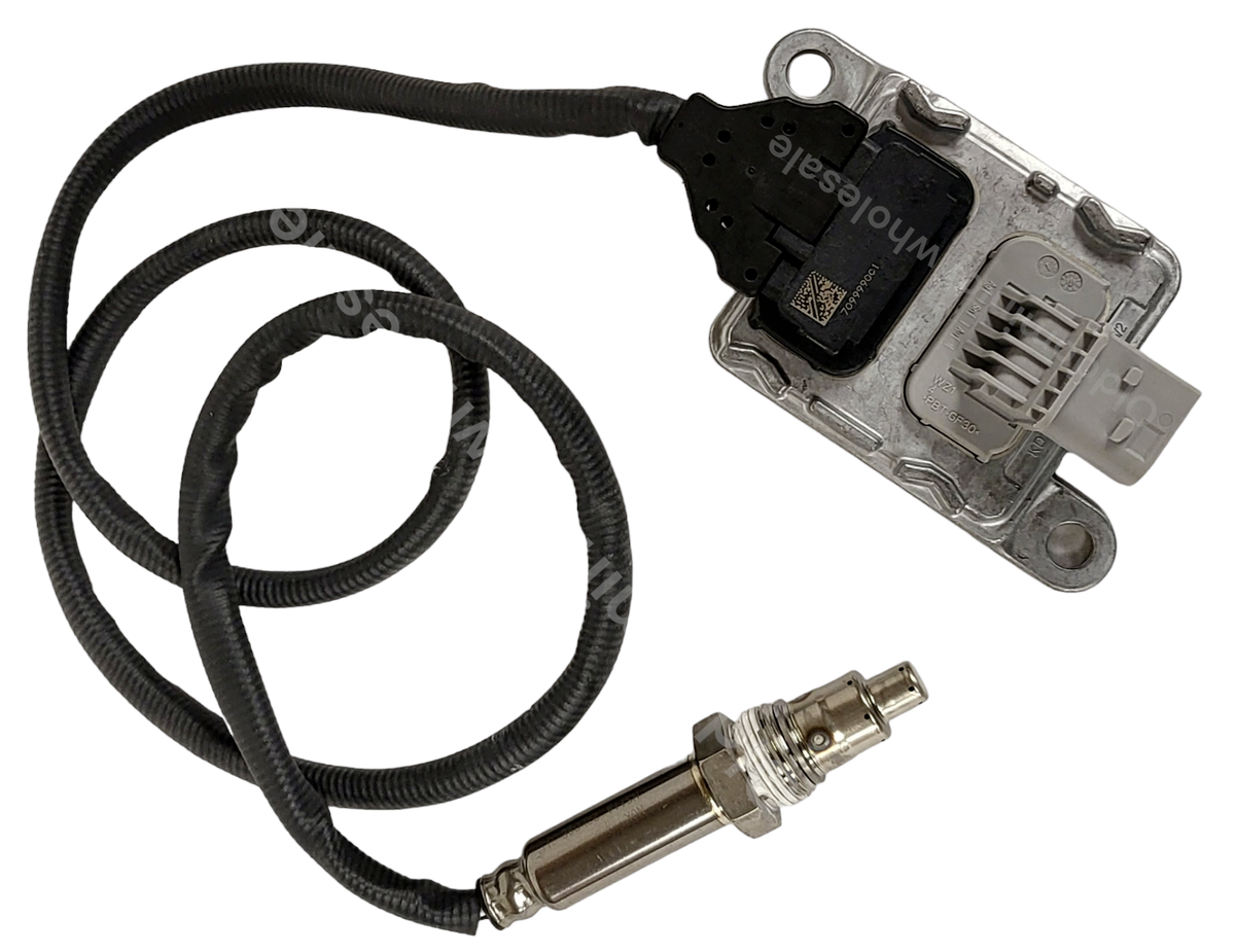 OEM NEW Nitrogen Oxide NOX Sensor Paccar MX Engine 2236409 2006246