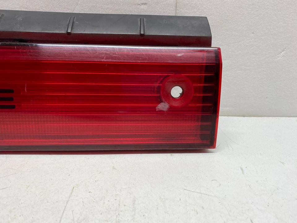 Panel de luz trasera central Honda Prelude 1990-1991 - OEM 195-50013 Foto 2 de 4