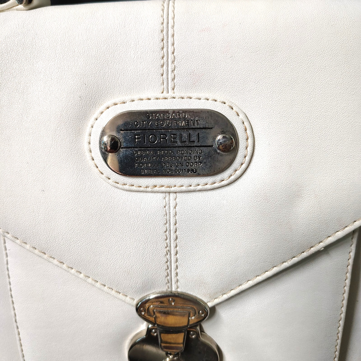 Italian Leather Purse Perfect Summer Purse Fiorelli White Crossbody View 2