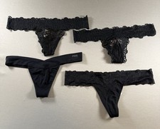 VTG Victoria  s Secret PINK Extra Lowrise Thong Lot Of 4 2016-17 Black Large