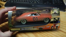 1:32 Slotcar Pioneer P017 1969 Charger The General Lee Moonshine Run