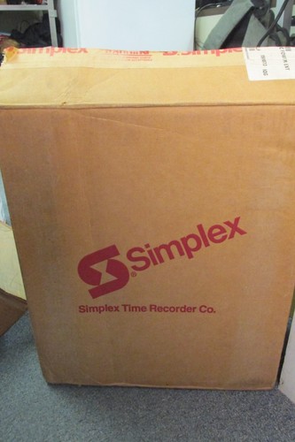 NEU SIMPLEX 4009-9201 NAC EXTENDER 120 VAC 120 V IDNET NETZTEIL UH-52