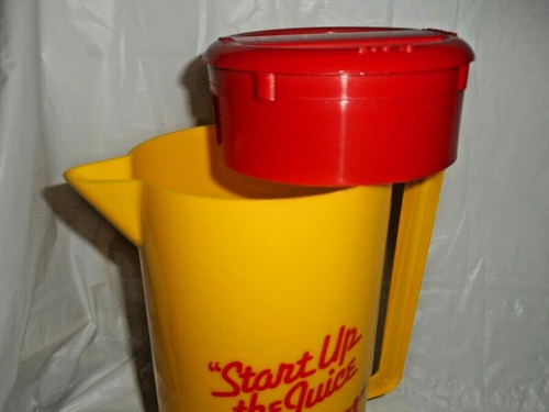 Starburst Fruit Chews 1/2 Gal Pitcher Start up the juice Advertising Yellow Red - Picture 8 of 11