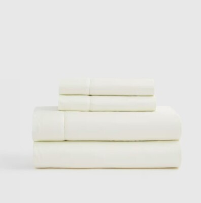 NWT QUINCE GIZA COTTON SHEET SET 4 PIECE  KING IVORY SHEETS LUXURY RETAIL 159.90