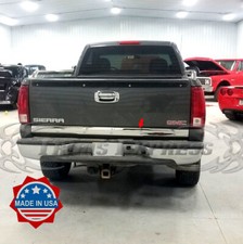 1999-2006 Chevy Silveradosierra Tailgate Molding Trim Accent Protector 3 Lower 1999-2006 Chevy Silveradosierra Tailgate Molding Trim Accent Protector 3 Lower