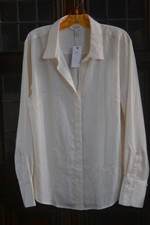 Women Banana Republic Ivory Long Sleeve Cuff Button Collared Blouse Sz M NWT 70