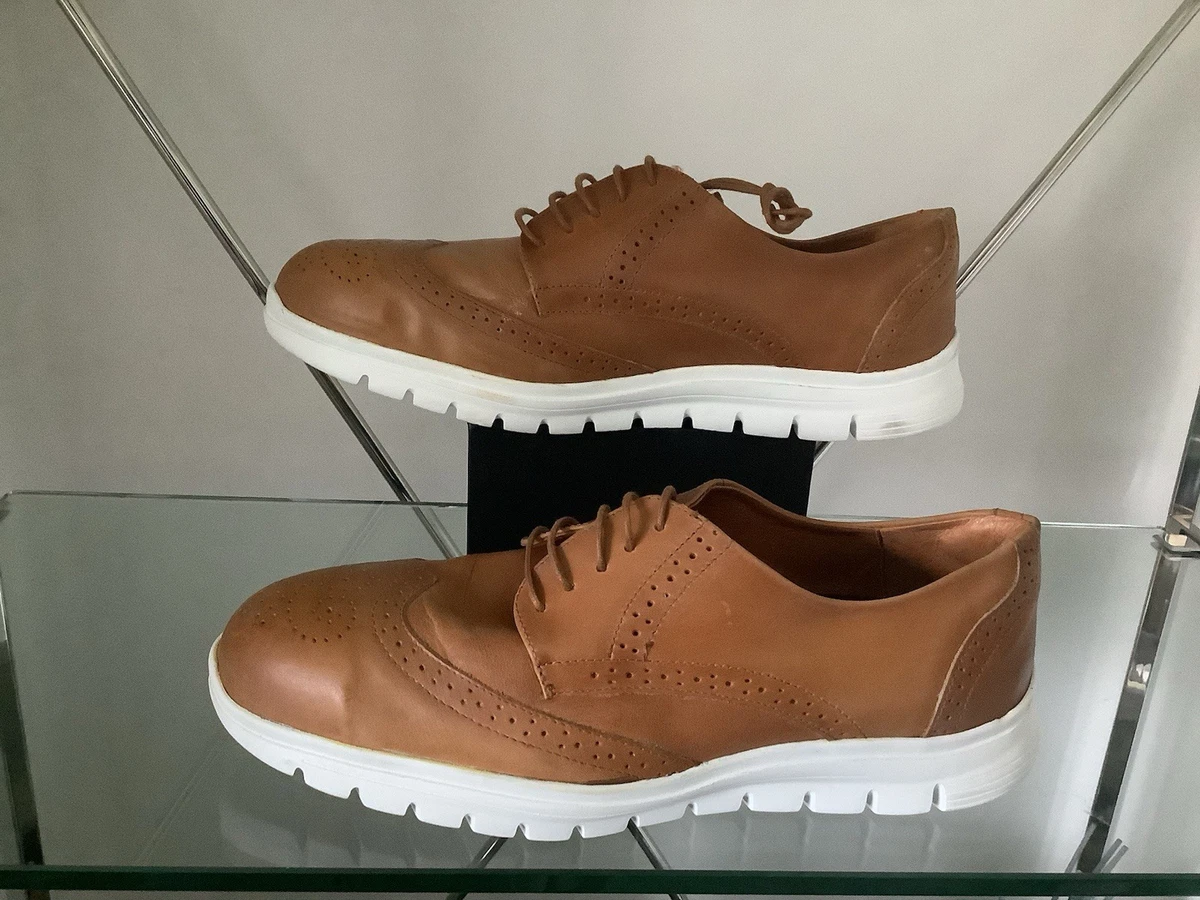 Mens Cream Shoes in Men