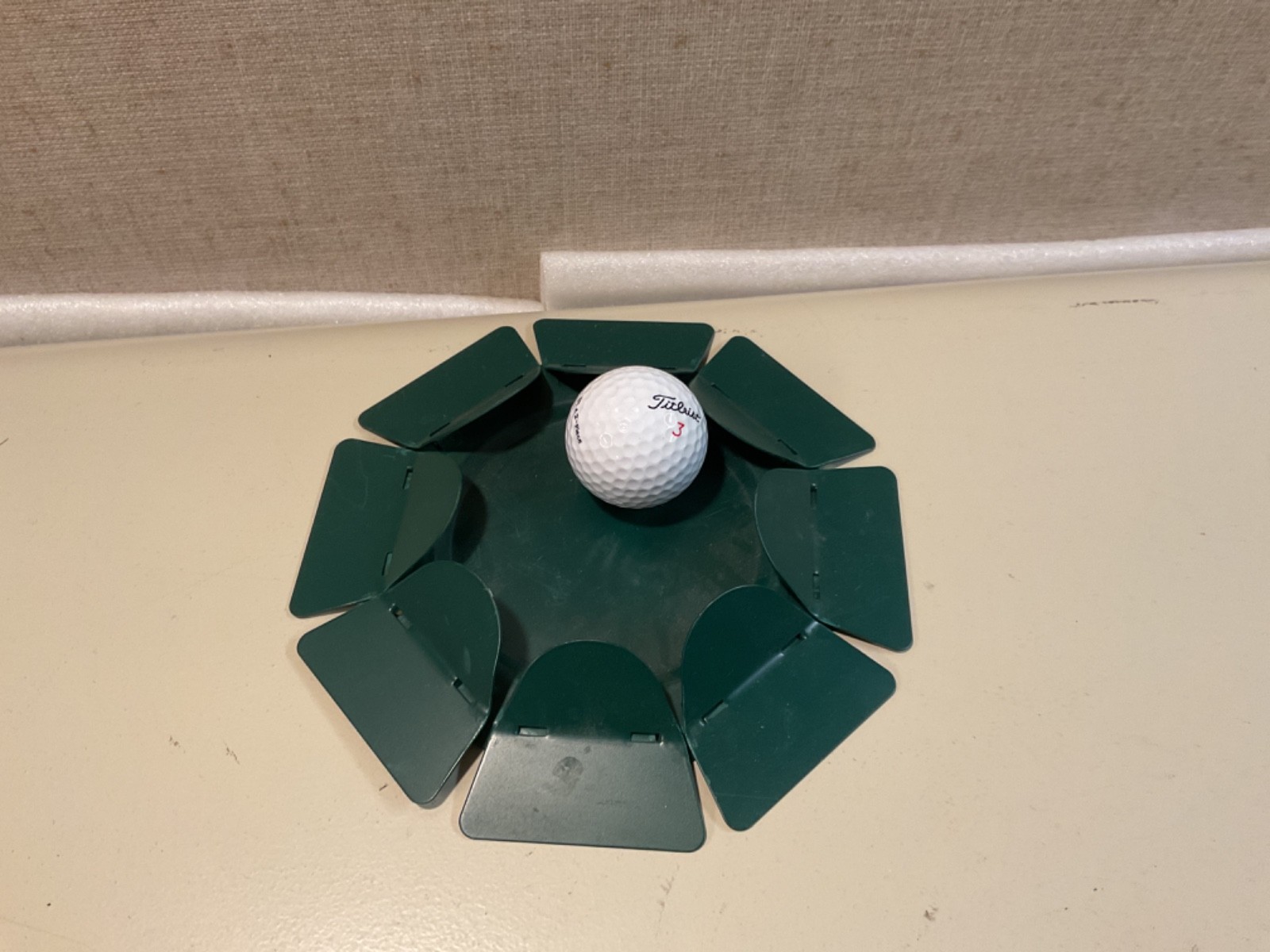 Golf Putting Cup Indoor Golf All-Direction Putting Hole Golf Practice Hole