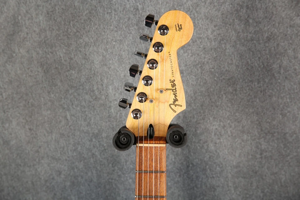 Fender Player Stratocaster, photo 4 of 5