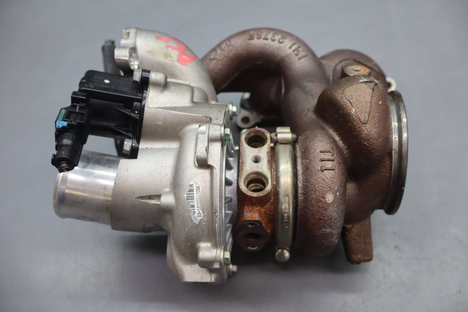 14-24 Maserati Quattroporte Ghibli M157 Right Side Turbocharger Manifold Oem