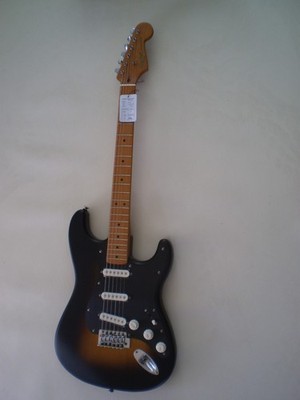 New in Open Box Squier 40th Anniversary Stratocaster Vintage Edition Burst