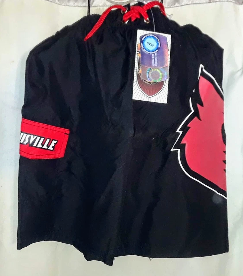 ¡NUEVO CON ETIQUETAS! ¡Bañador NCAA Louisville Cardinals Team Logo! Juvenil mediano. Foto 2 de 4
