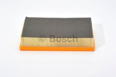 Bosch Air Filter For VW Transporter Caravelle T4 2.5 TDI – Genuine German Part #PV1457433747/3038