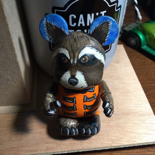 Disney 3" Hand painted Vinylmation Guardians of the Galaxy ~ Rocket Raccoon - Picture 6 of 6
