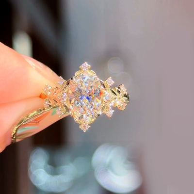 Anello nuziale da uomo in oro 14 carati con diamanti creati in