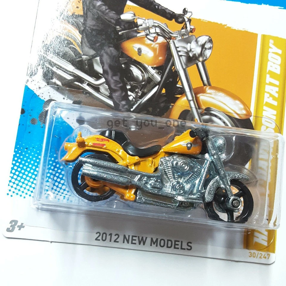 Motocicleta Hot Wheels Harley-Davidson Fat Boy amarilla 2012 nuevos modelos 30/247 1:64 Foto 3 de 4