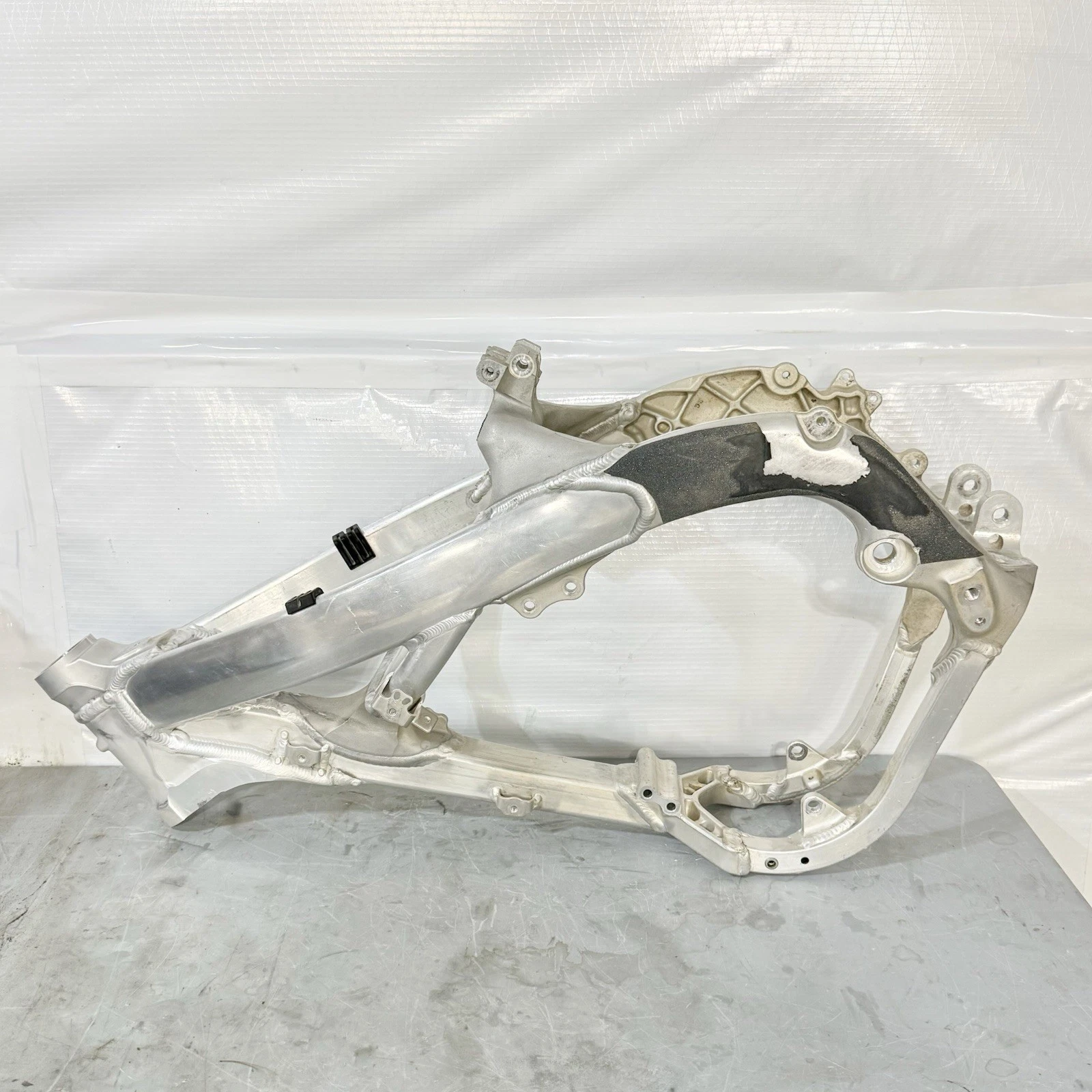2009 Kawasaki KX250F - OEM Main Frame Chassis KX 250F