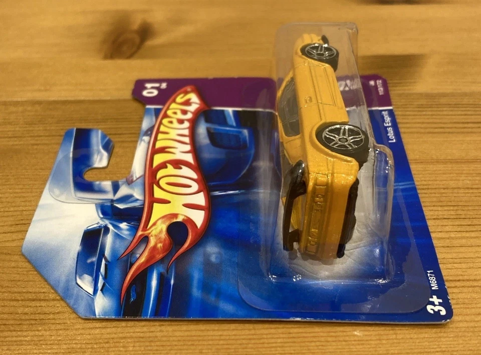 Rare Hot Wheels Lotus Esprit Exotics 113/172 M6871 New - Image 3 of 4
