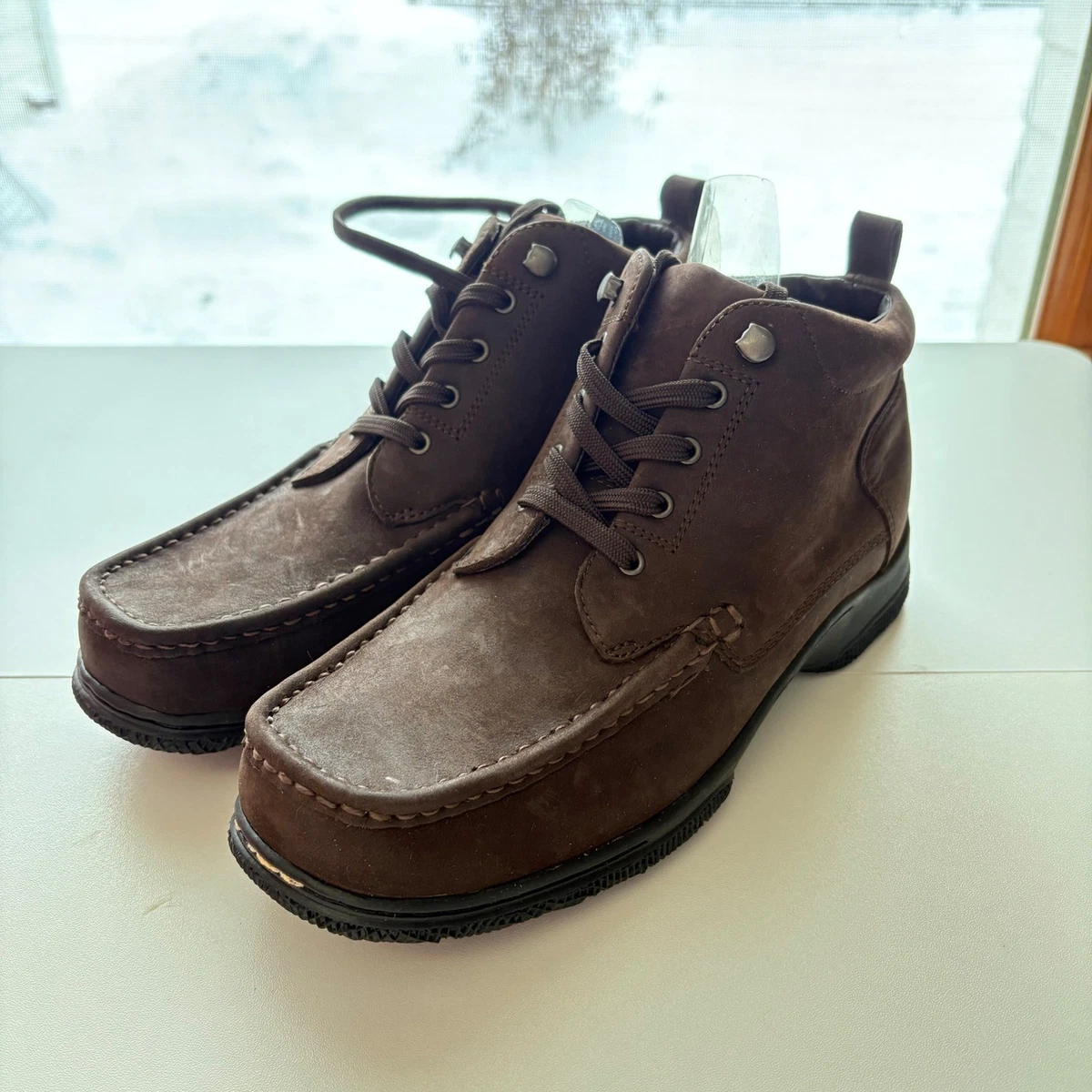 Dexter Chukka Boots in Rich Brown Lace Up Men Size 9.5 display picture 2