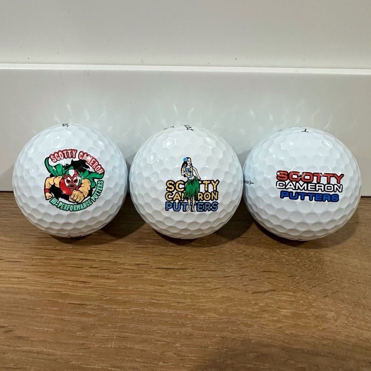 ①SCOTTY CAMERON pro v1x タイトリスト SCOTTY CAMERON Pro v1x Titleist Golf Ball 12-Piece Set White