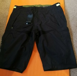 altura five 40 waterproof mountain bike shorts