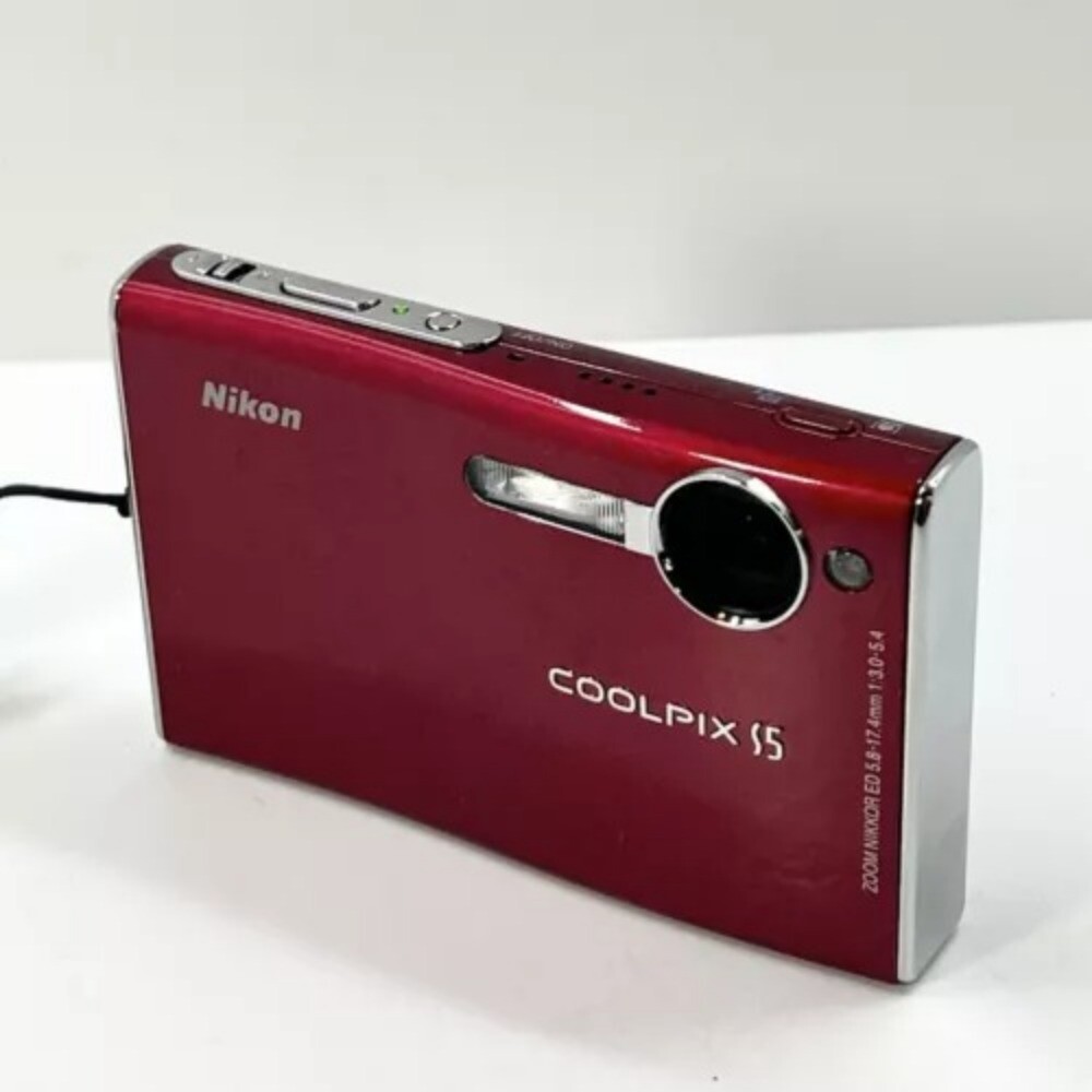 Nikon COOLPIX S5 6.0MP 3x Optical Zoom CCD Vintage Digital Camera