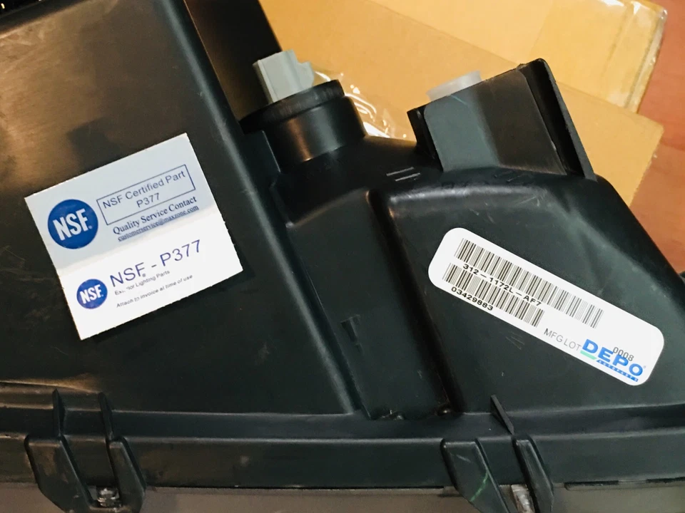 Conjunto de faros izquierdo/conductor Lexus ES300 2002-2004 base/sedán 4 puertas, sin HID Foto 3 de 4