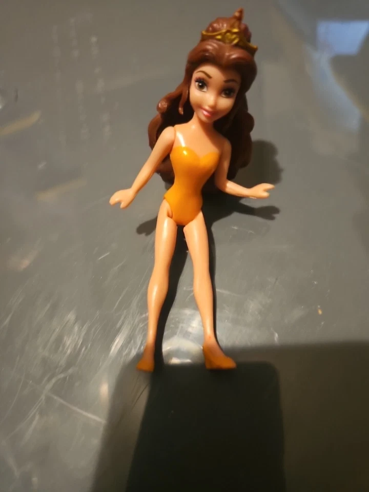 Figura de bolsillo Polly MagicClip MagiClip MagiClip Princesa Bella Bella y la Bestia Disney Foto 4 de 4