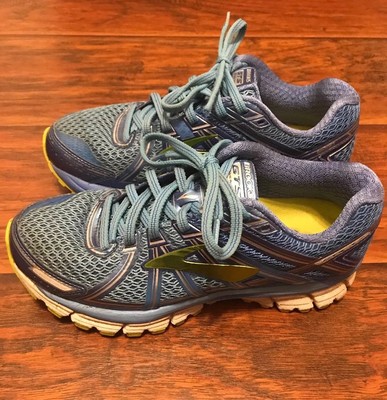 brooks adrenaline sizing