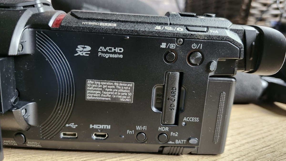 Panasonic HC-WXF1 UHD 4K Camcorder With Twin & Multicamera