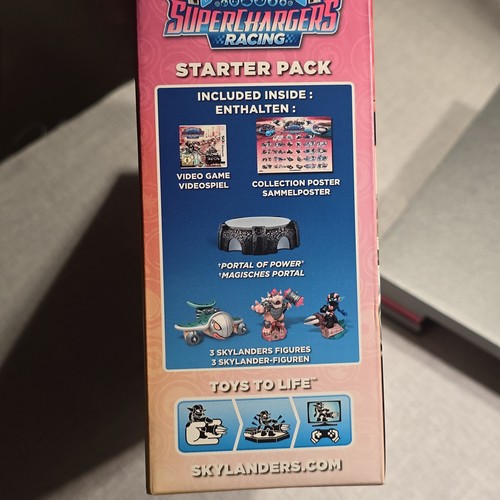 Skylanders SuperChargers Racing Starter Pack Nintendo 3DS New Factory Sealed - Foto 2 di 4
