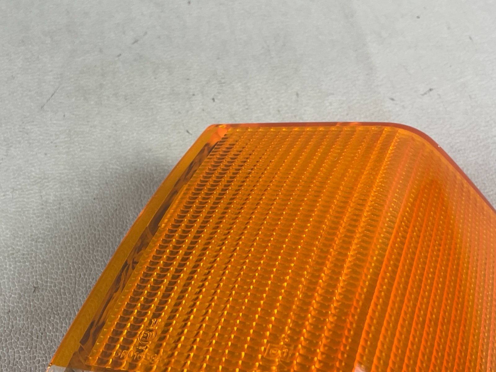 New! 1981–1992 Bentley Mulsanne Left Driver LH Side Lens Front Sidelamp OEM